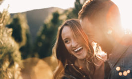 English Vocabulary: How to Laugh in English | English Teacher Melanie