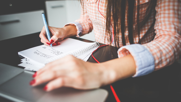English Grammar: Can You Use a Gerund After "to"? | English Teacher Melanie