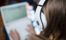 English Study Tip: How to Practice Listening | English Teacher Melanie