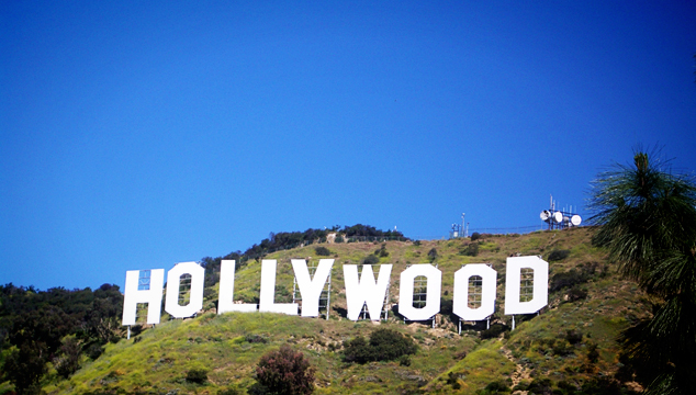English Words in the News: Brad and Angelina | English Teacher Melanie