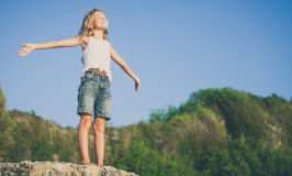 English Grammar: Me, Myself, and I ... and me | English Teacher Melanie